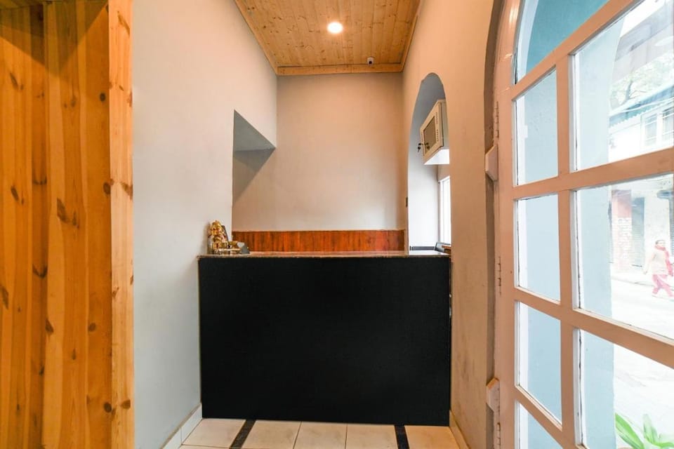 Hotel O Sunshine Guest House Hotel in Mandrem