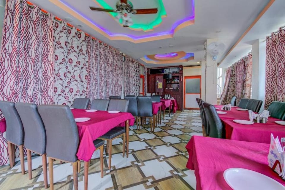 Hotel Comfort and Terrace Lounge Hotel in West Bengal