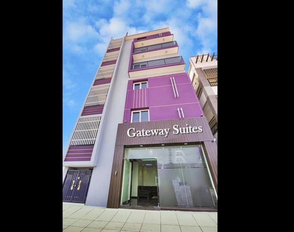 Gateway Suites Hotel in Bengaluru