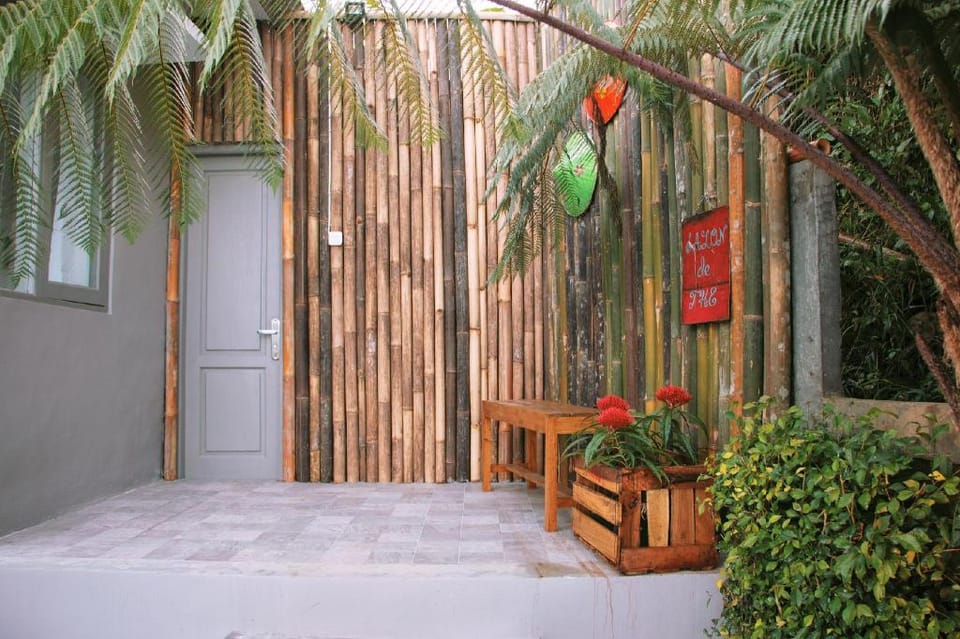 Villa Jeje - A private little fantasy in PUNCAK Villa in Cisarua