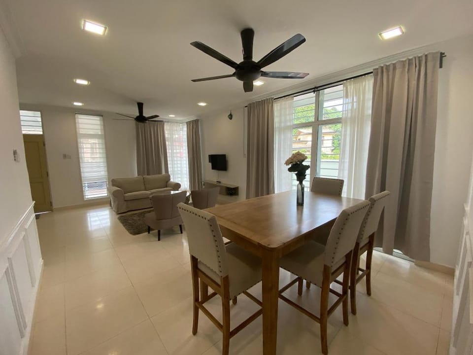 Casa Hijau.. Exclusive Homestay in Kota Bharu Vacation rental in Malaysia