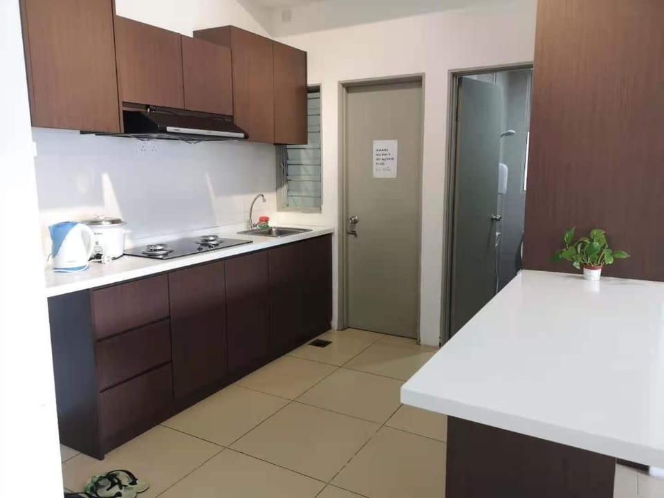 Cozy 3Bedroom Apartment@ Golden Hill Night Market Apartment in Brinchang