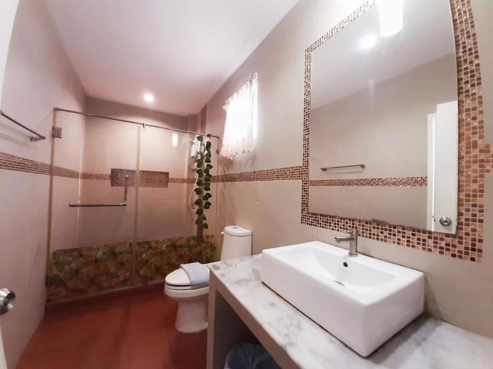 PornHouse PoolVilla Huahin (4BR, 3bth, 1liv, 1Kit) Vacation rental in Hua Hin District