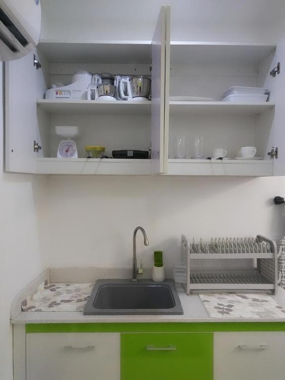 Lovely 3 Bedroom Condo with Free Parking Apartment in Abuja