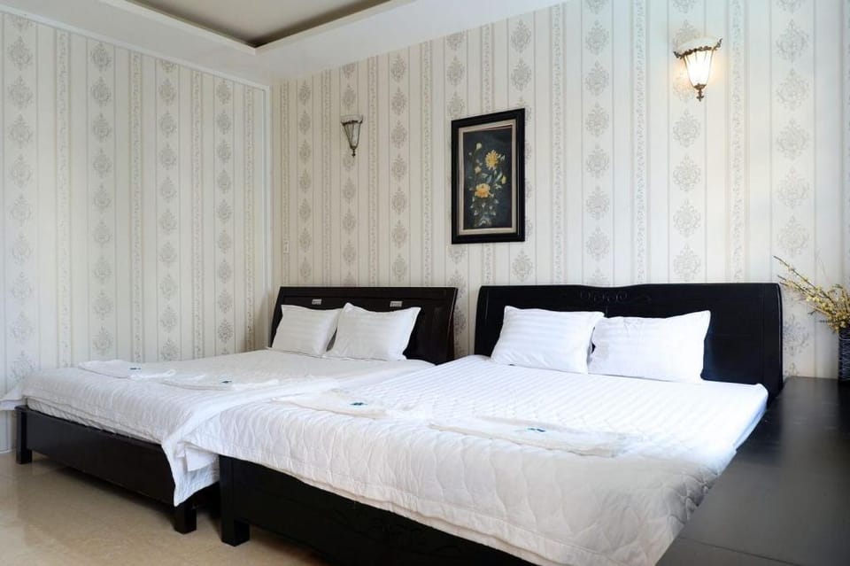BIÊT THỰ HỒ BƠI NGHỈ DƯỠNG TẠI VŨNG TÀU Villa in Vung Tau