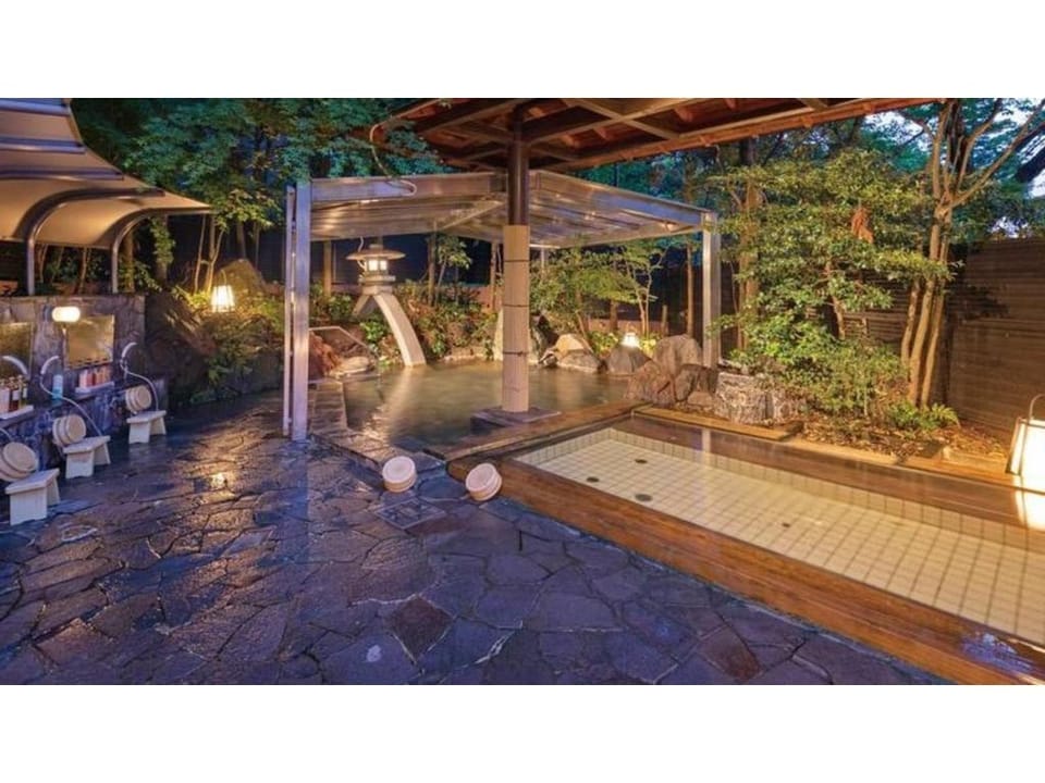 Kaga Onsenkyo Yamashiro Onsen Yuzankaku Hotel in Ishikawa Prefecture