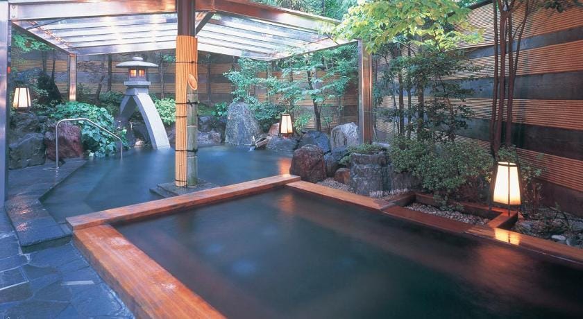 Kaga Onsenkyo Yamashiro Onsen Yuzankaku Hotel in Ishikawa Prefecture