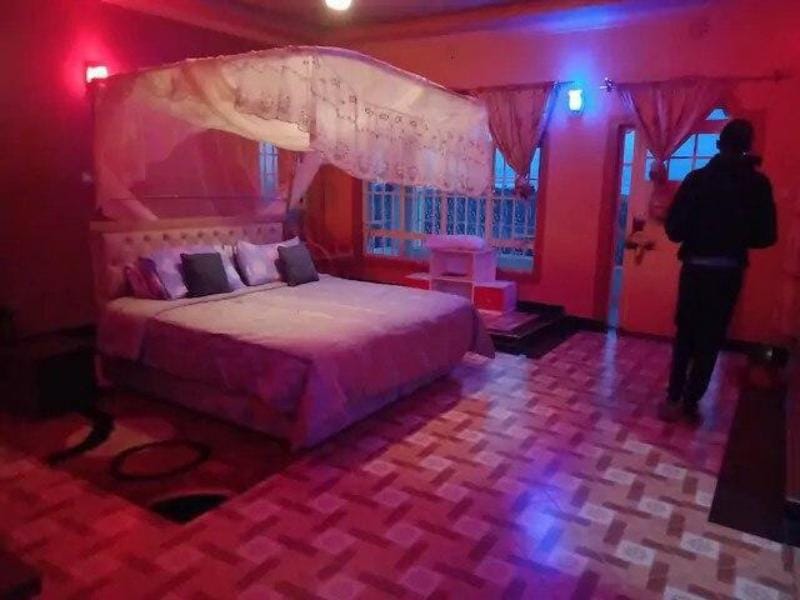 Kathy's Place-the place to relax and/or work from! Vacation rental in Kenya