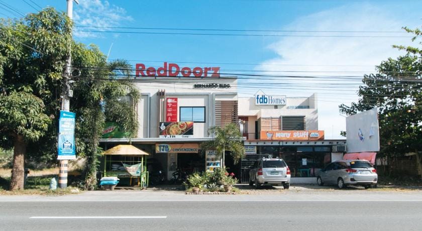 RedDoorz @ FDB Homes Nueva Ecija Hotel in Ilocos Region