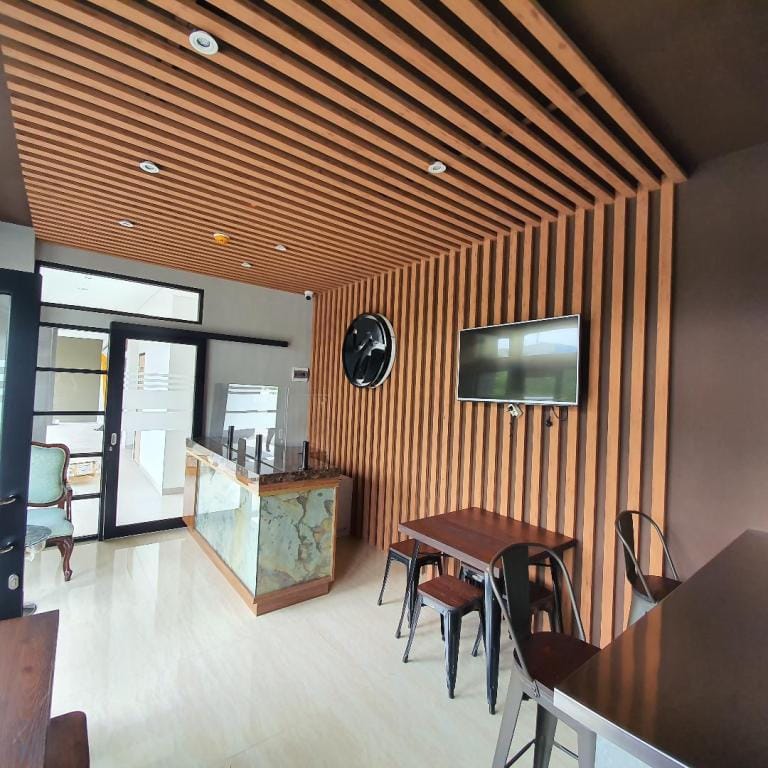 Yokotel Net Hotel in Bandung