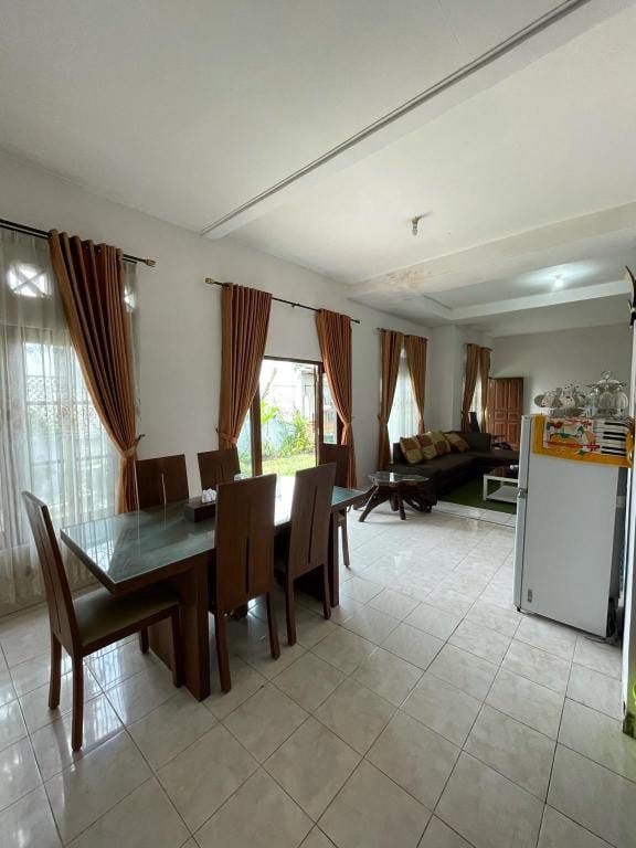 Mendiro Griya Syariah Vacation rental in Special Region of Yogyakarta