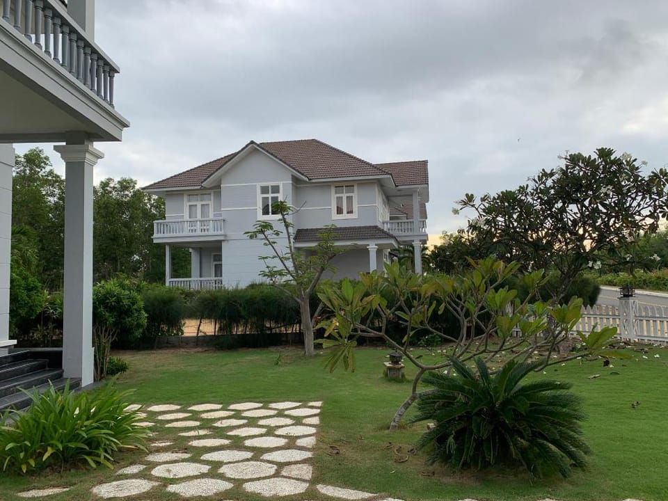 Căn PE01 là khu nghỉ dưỡng dành cho gia đình Villa in Phan Thiet