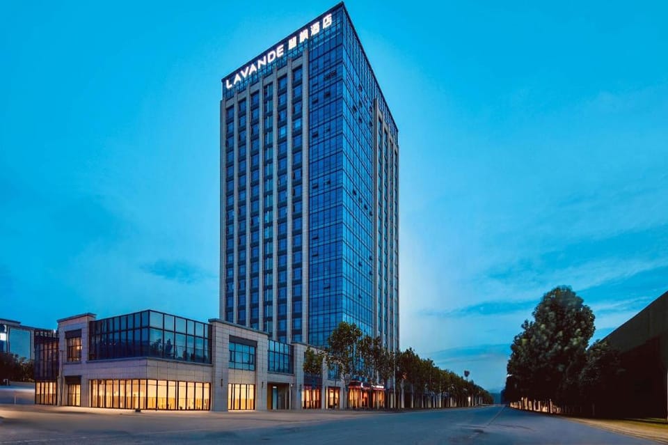 Lavande Hotel Wuhan Optics Valley Technology Exhibition Center Hotel in Wuhan