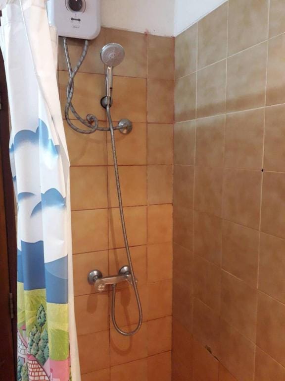 STUDIO  100 M   FROM BEACH ROAD Apartment in Pattaya City