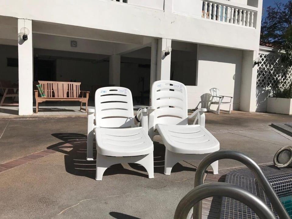 STUDIO  100 M   FROM BEACH ROAD Apartment in Pattaya City