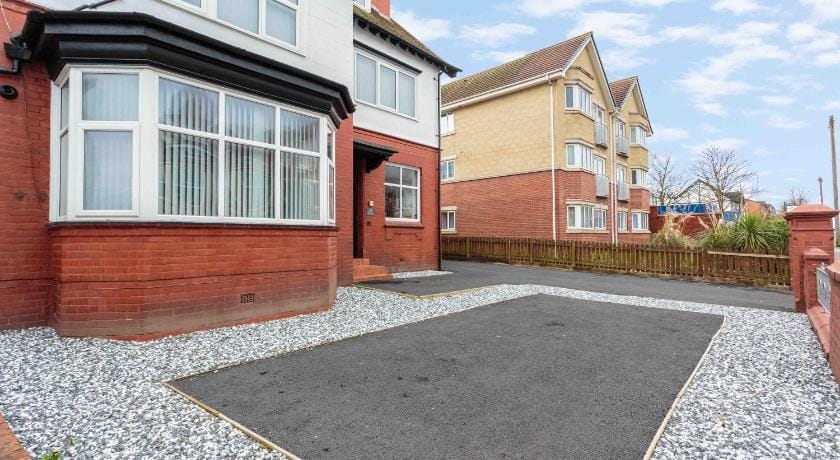 Cherry Property - Plum Suite Apartment in Blackpool