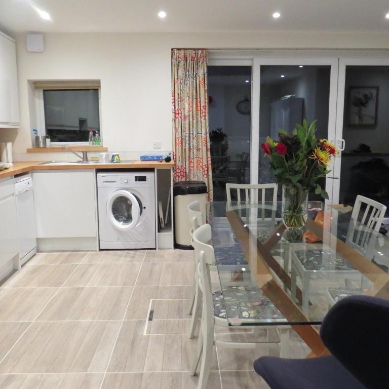Frog Palace Vacation rental in Exeter