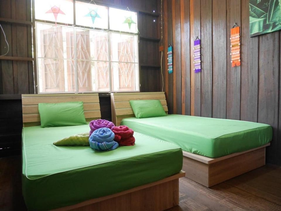 Huen-mae-khampuan-homestay เฮือนแม่คำป่วนโฮมสเตย์ Apartment in Laos