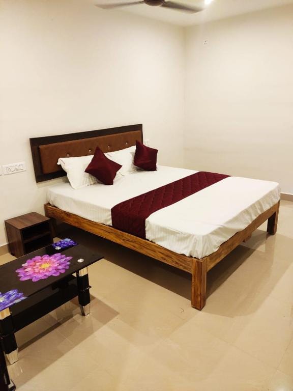 SoHo Inn Apartment in Tamil Nadu