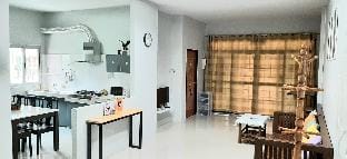 Rutcha Homestay Betong Villa in Kedah