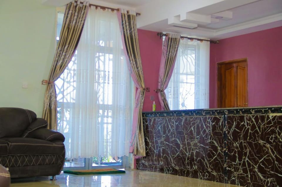 Kamwe Kamwe Hotel & Spa Villa in Uganda