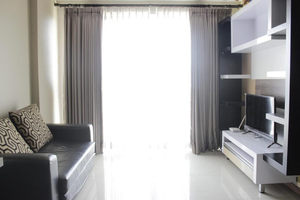 Cozy 2BR Gateway Pasteur Exit Toll 23 By Travelio Apartment in Bandung