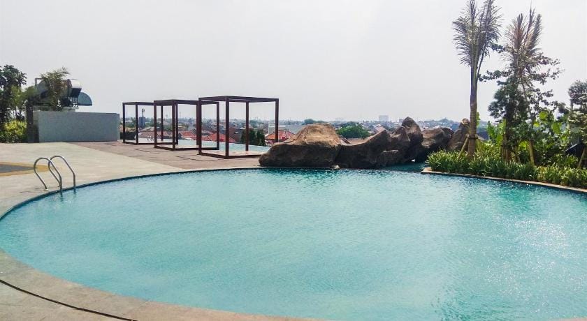 Modern 1BR at Grand Kamala Lagoon Apt By Travelio Apartment in West Java