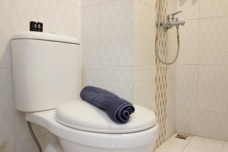 Comfy 2BR Apartment Grand Asia Afrika By Travelio Apartment in Bandung