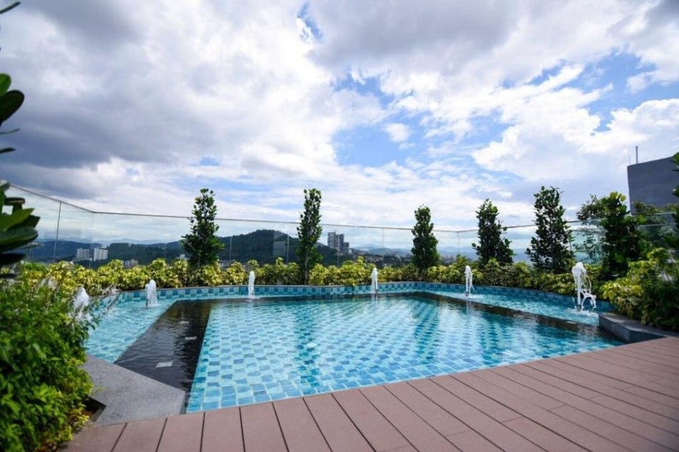 EkoCheras Opal Duplex: Chic Balcony Living by MOKA Apartment in Federal Territory of Kuala Lumpur