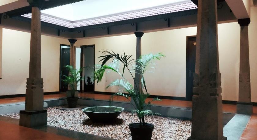 Harmony Hotel in Puducherry, India