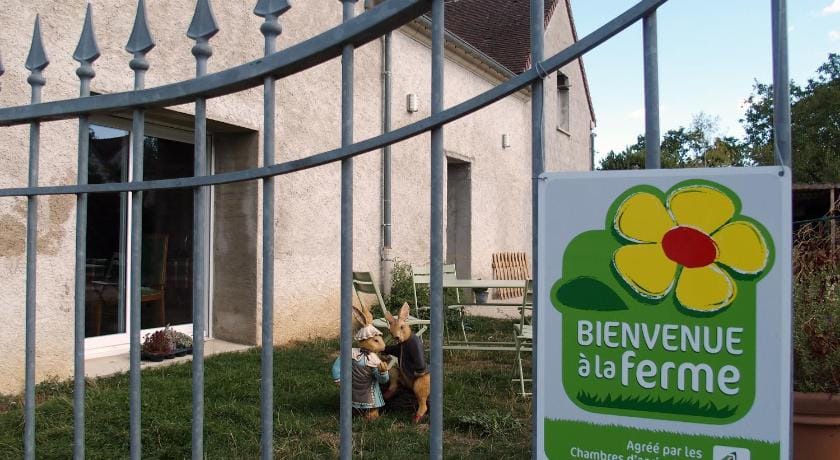 La Ferme de Flo' Farm Stay in Île-de-France