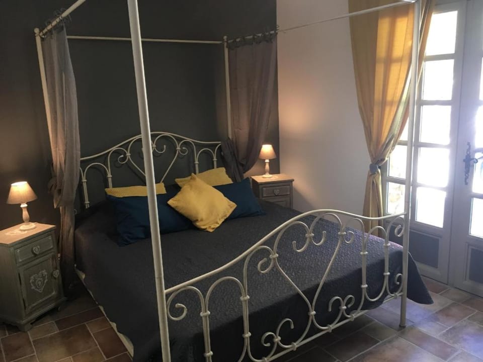 Le Mas de la Pinède Hotel in Provence-Alpes-Côte d'Azur
