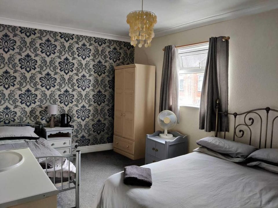 The White Lion Hotel in Grantham