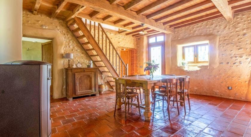 Ecogîte Rural La Clé des Champs Apartment in Occitanie