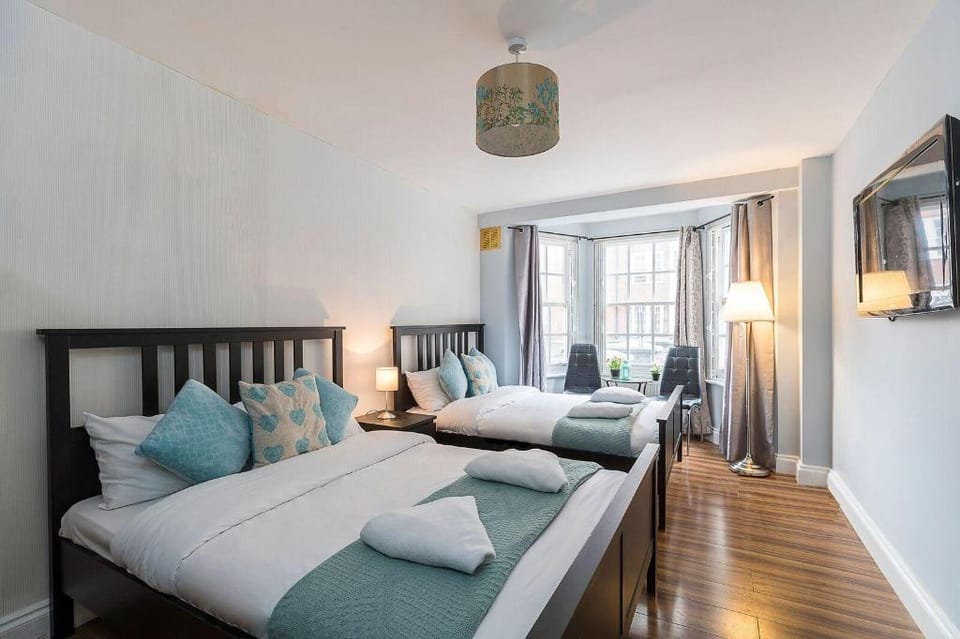 Nice 3 Bedrooms Apartment Near Hyde Park & Oxford St  Apartment in City of Westminster