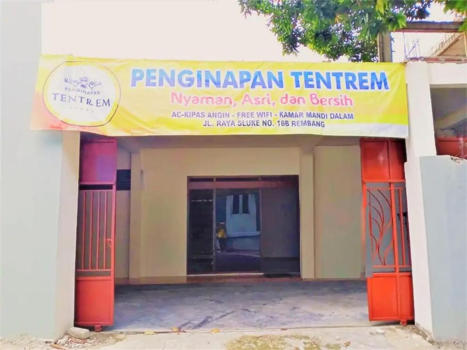Penginapan Tentrem Hotel in East Java