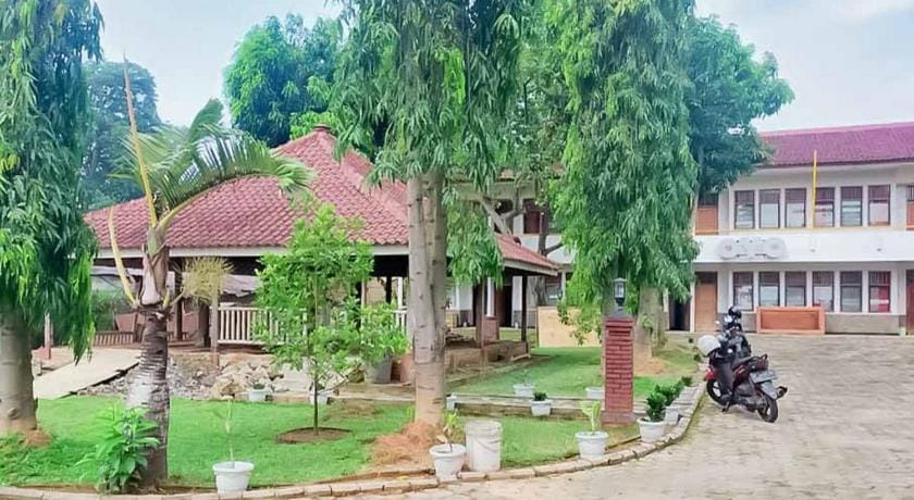 Rumah Pahoman Syariah RedPartner Hotel in Indonesia