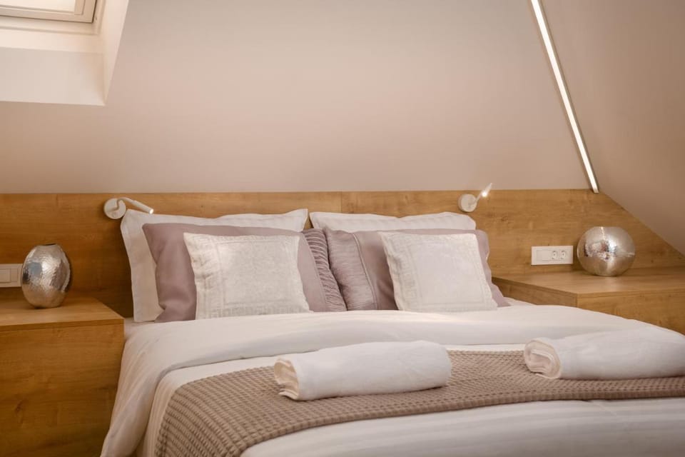 Vila Emona - Central Apartments - Free Parking Apartment hotel in Ljubljana