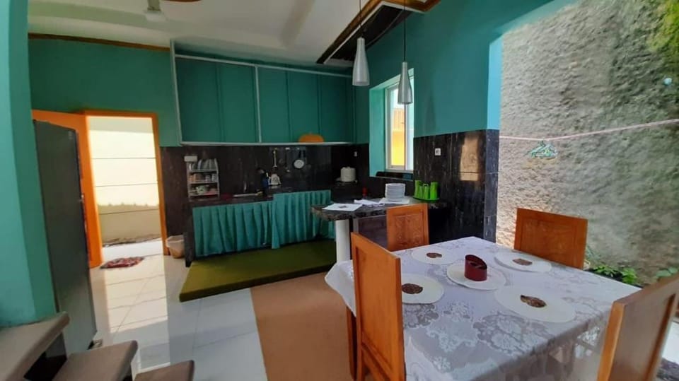 Alam Homestay Jogja (Full House 3 Kamar) Vacation rental in Special Region of Yogyakarta