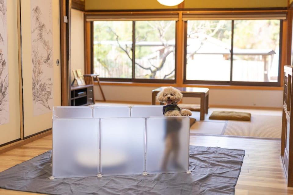 Free Parking for 3 Cars   Equipped with Playroom Hotel in Japan