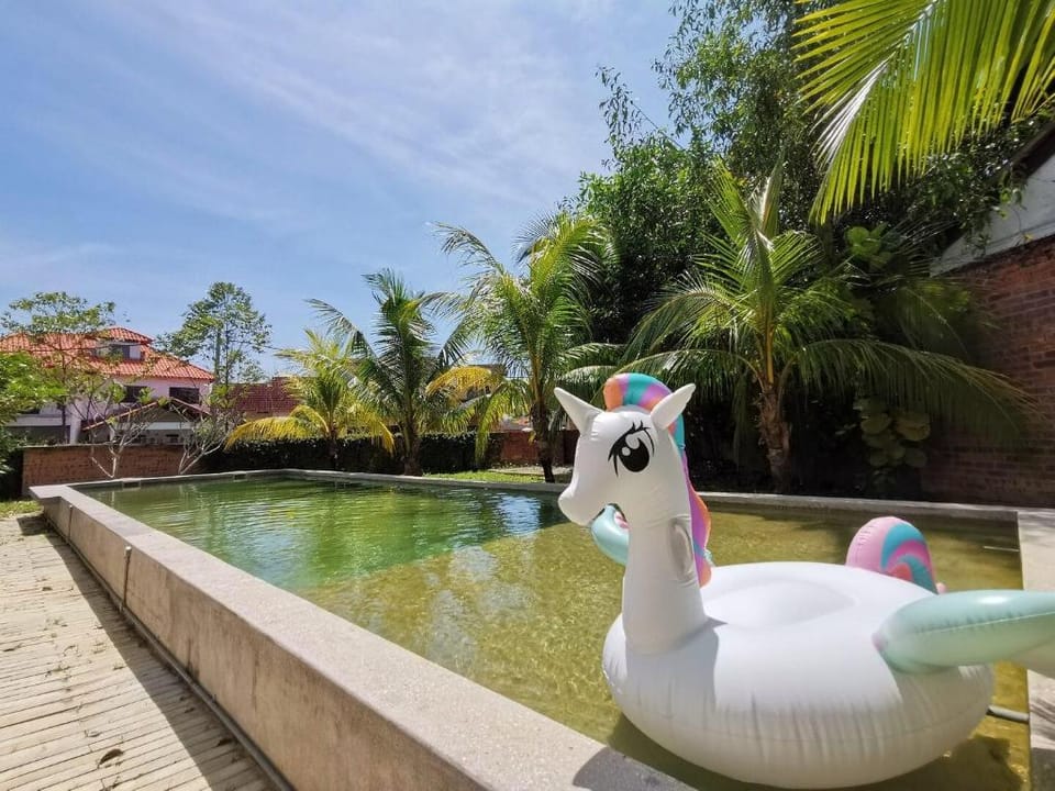 PD Rustic Greenwood Pool Villa (Up to 16 pax) Vacation rental in Negeri Sembilan, Malaysia