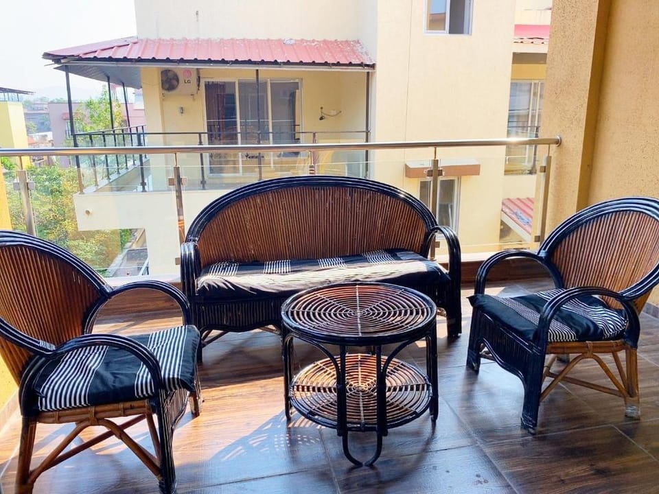 Altamount 4 Bhk Villa with Private pool Villa in Lonavla