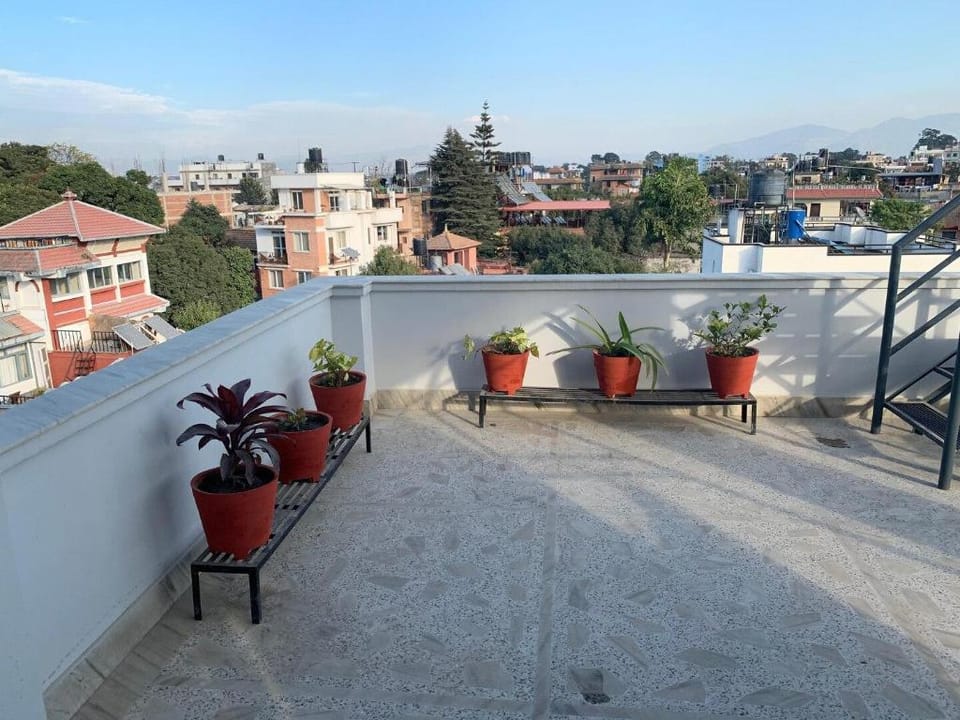 Loft Overlooking the Valley @Bakhundoleheights.com Apartment in Kathmandu