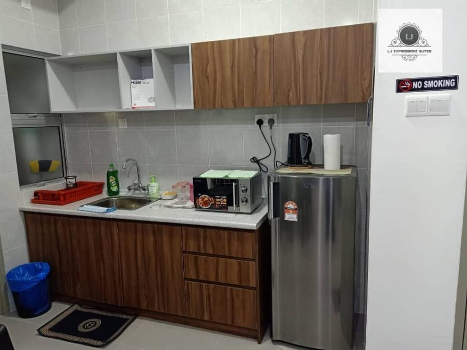 LJ Expressionz Suites Apartment in Brinchang