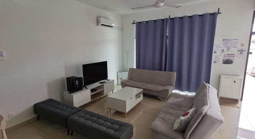 Desaru Happy Guest House - D Vacation rental in Johor