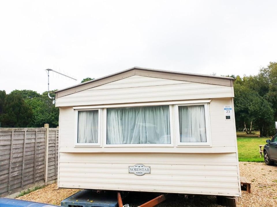 Jurassic Coast Christmas 3 bed heated Caravan Vacation rental in Wool