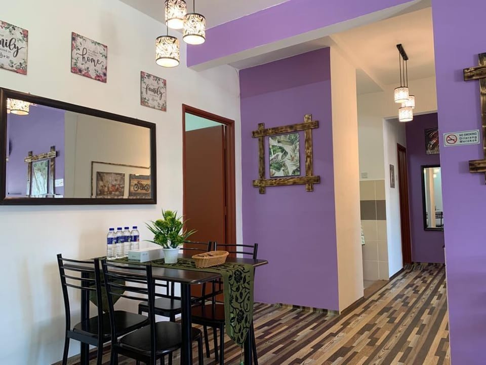 Homestay Camelia Kuala Terengganu - Rose House Apartment in Terengganu, Malaysia