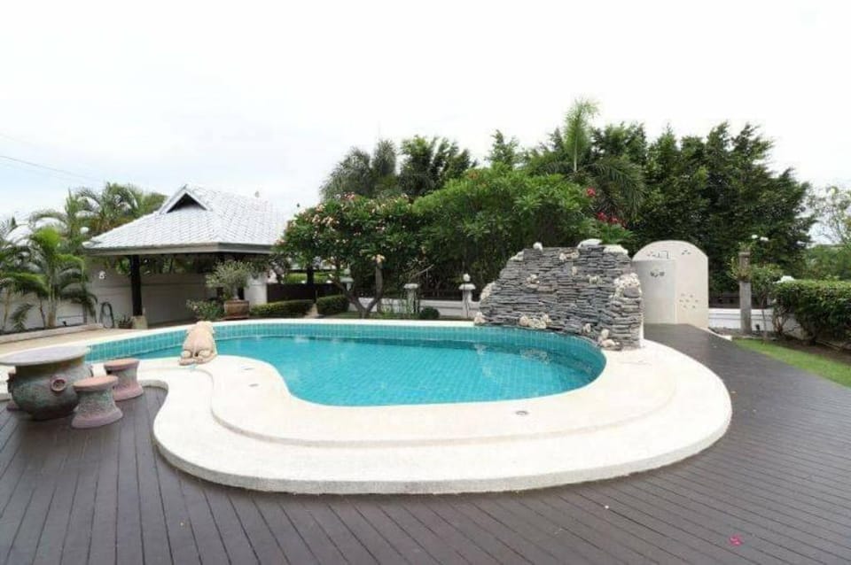 khao​ Chom​ Dong​ villa Villa in Hua Hin District