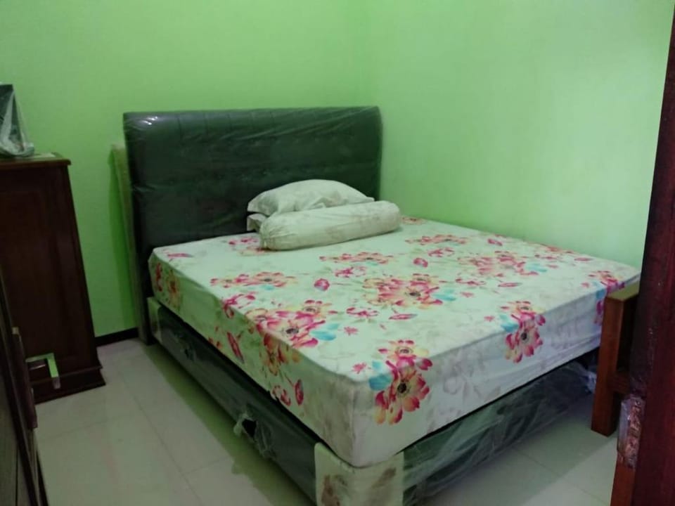 Full House 2 Bedroom at VILA PANDERMAN HILL Villa in Batu