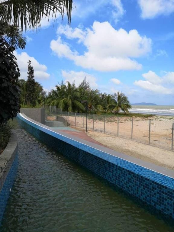 Timurbay studio apartment facing beautiful beach  Apartment in Terengganu, Malaysia